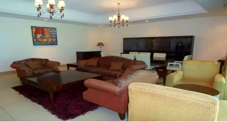 Wohn Klaar eigendom 3 Schlafzimmer F/F Wohnung  zu vermieten in Al Sadd , Doha #11730 - 1  image 